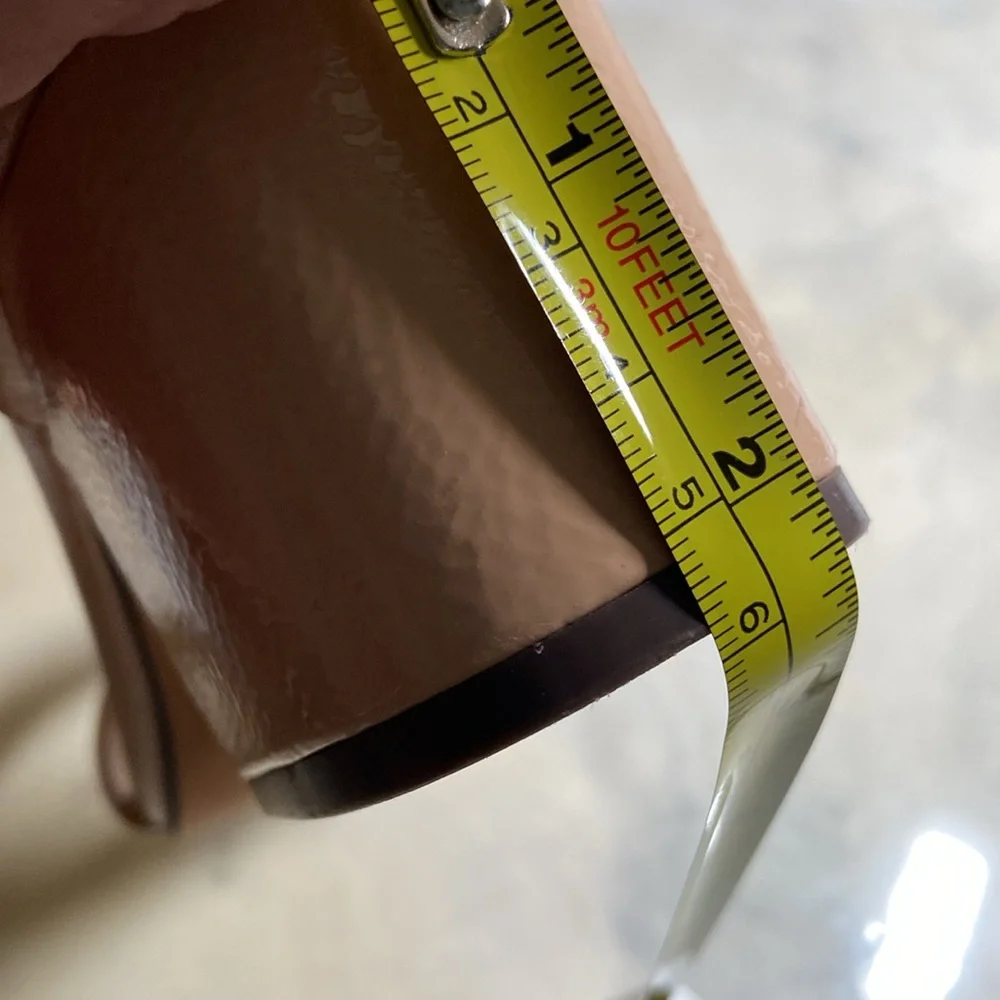 NWT Amazon Essentials US9 Tan Patent Leather sandals - Picture 7 of 7